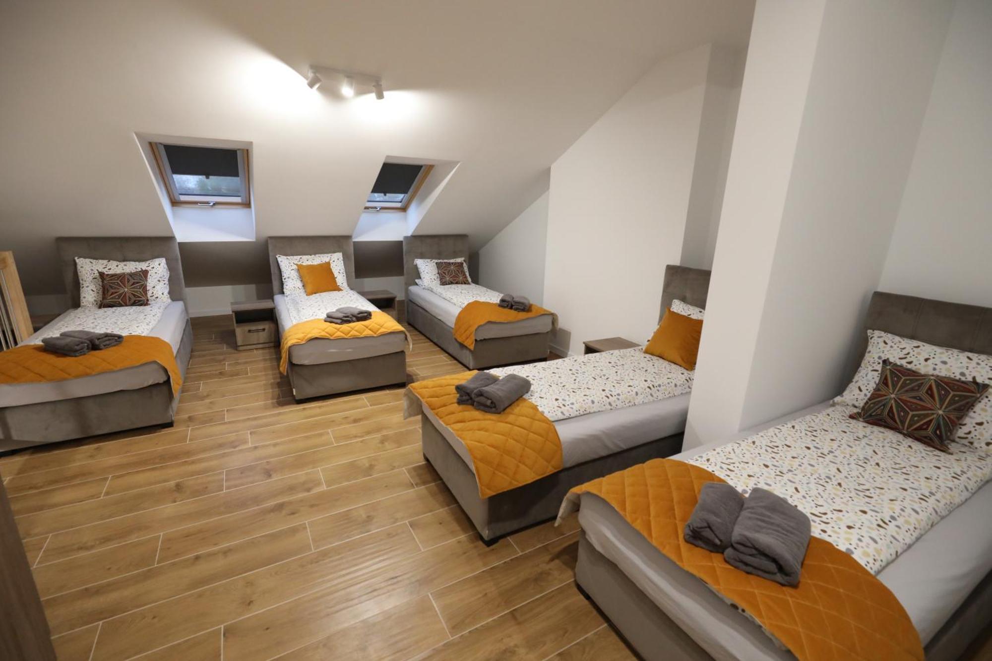 Zabrze Apartamenty Kosciuszki 30 מראה חיצוני תמונה